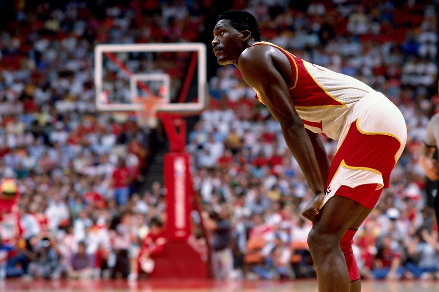  老鹰交易传闻涉及全明星后卫  